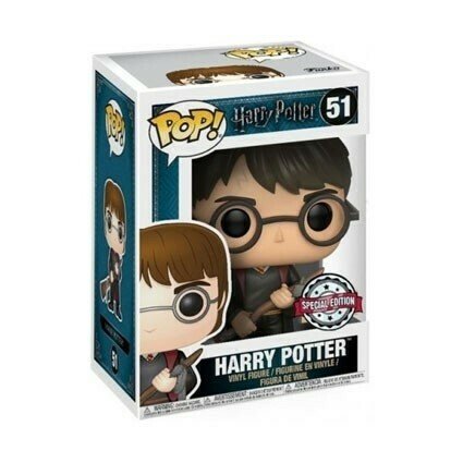 Funko POP! Movies: Harry Potter - Harry Potter with Firebolt