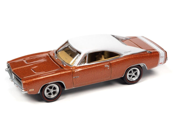 Johnny Lightning Muscle Cars 1969 Dodge Charger R/T (Copper with White Roof)